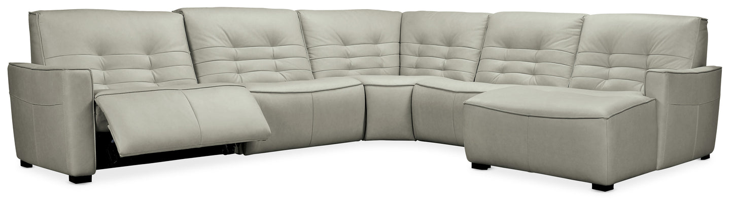 Reaux 5-Piece RAF Chaise Sectional w/2 Power Recliners